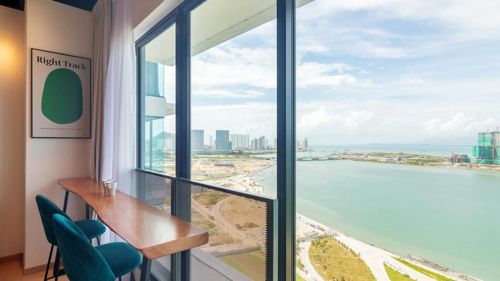 Ferienwohnung Sunrise Gurney George Town Apartment