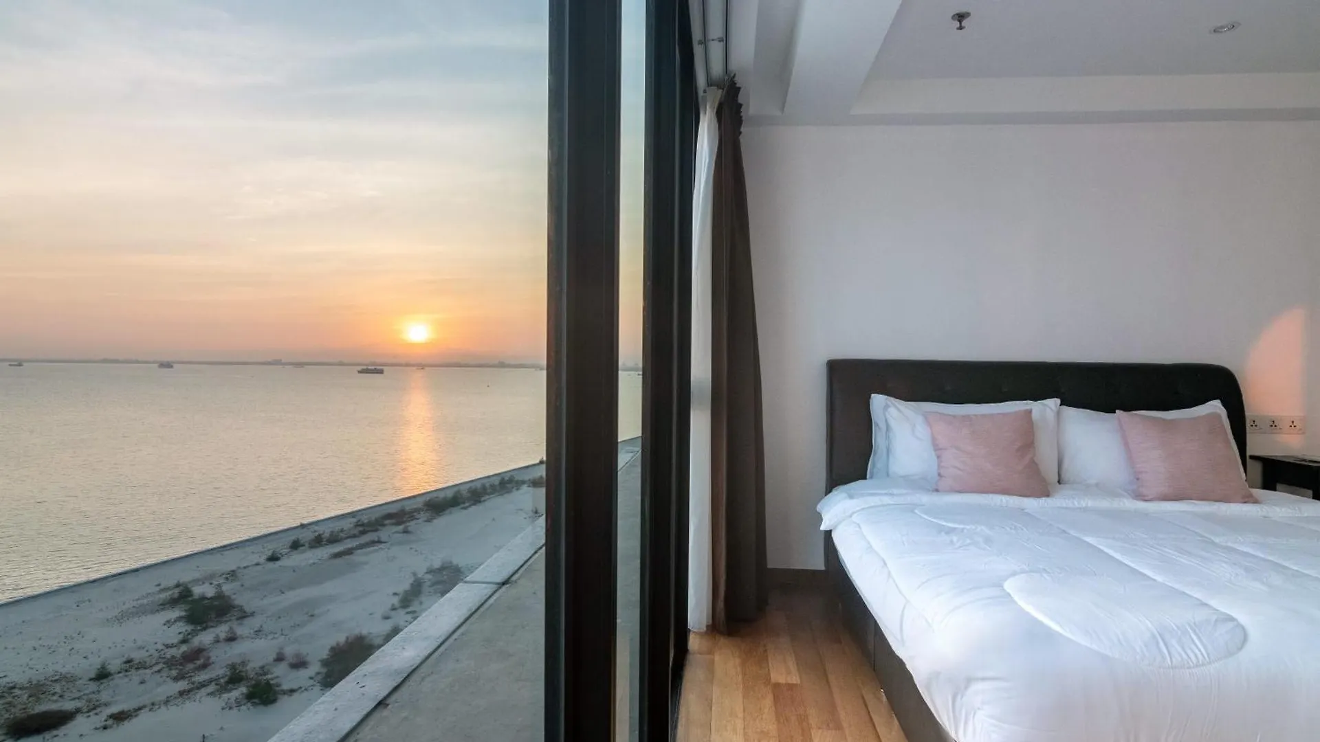 شقة Sunrise Gurney جورج تاون